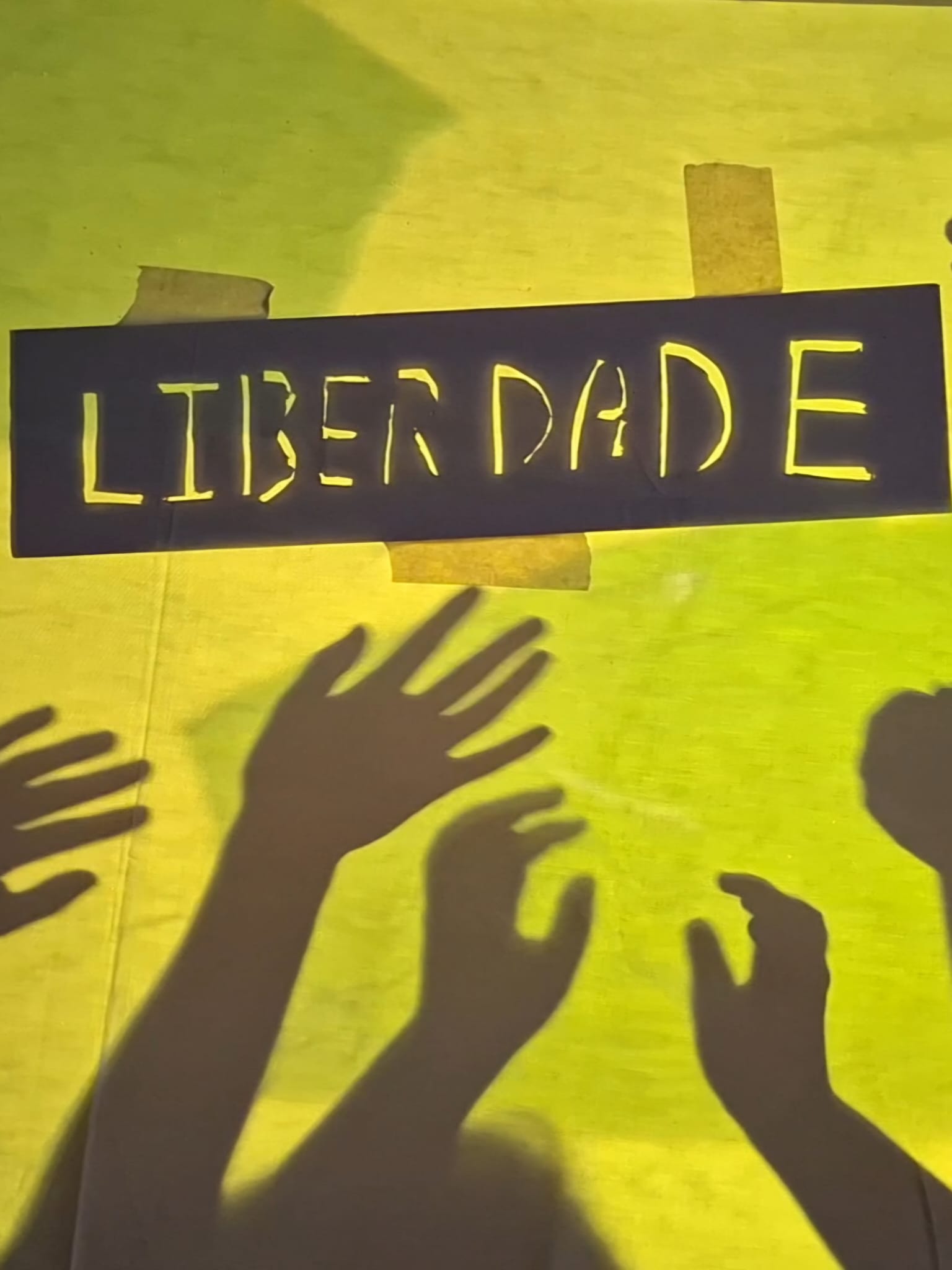 Quando os Livros Tecem Liberdade